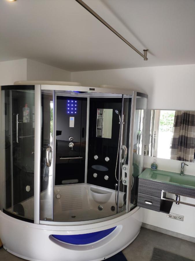 Loft Zen Spa Balneo Parking Gratuit Sauna Hammam Billard أجان المظهر الخارجي الصورة